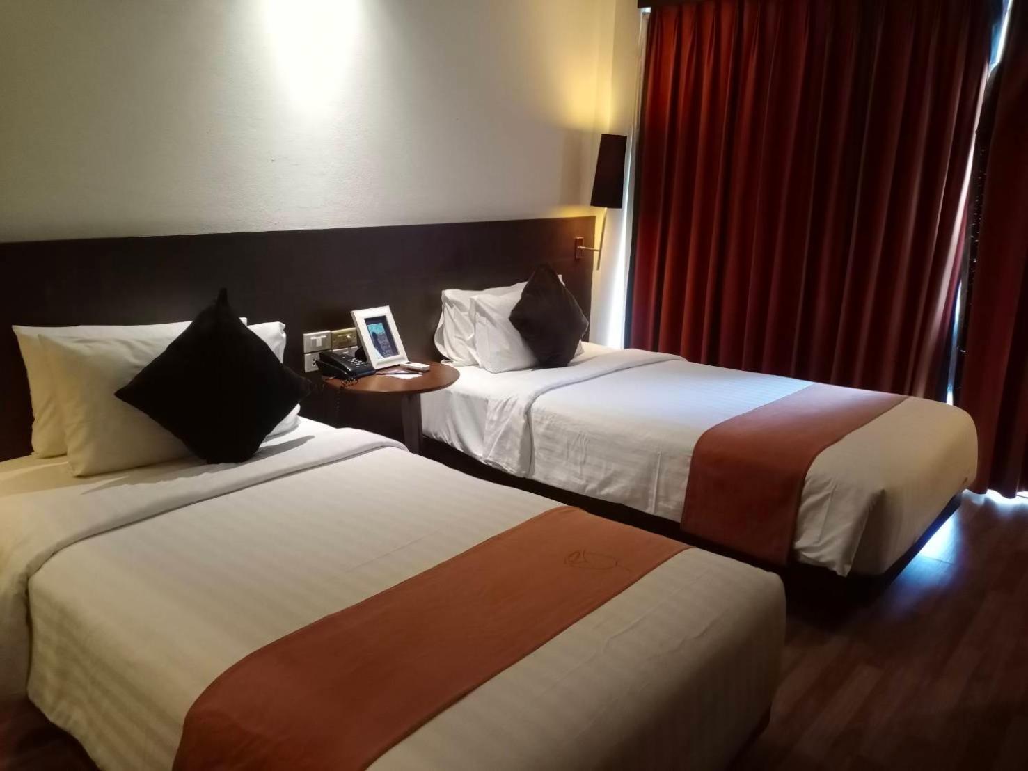 Manita Boutique Hotel Паттайя Экстерьер фото